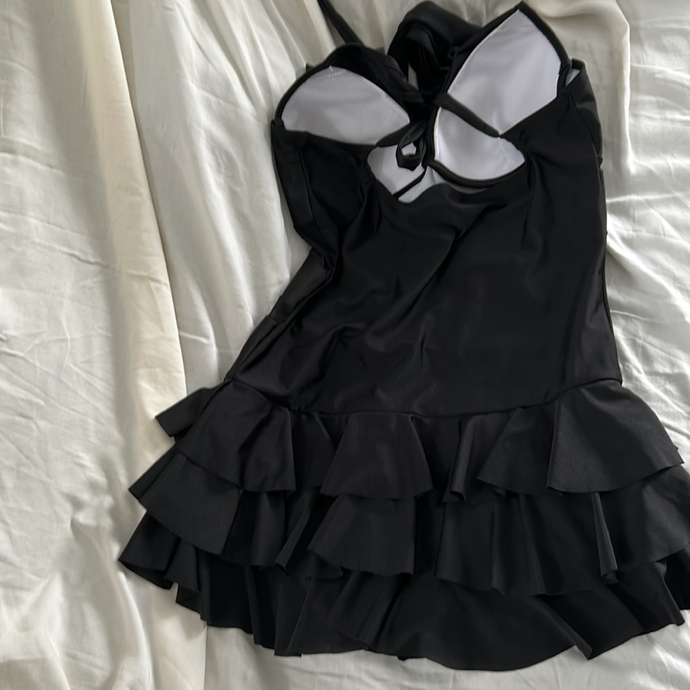 Swimsuit, one piece Halter, front mesh, black, tiered ruffled attached skirt,XL
